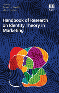 Image of Collecting and Interpreting Qualitative Materials